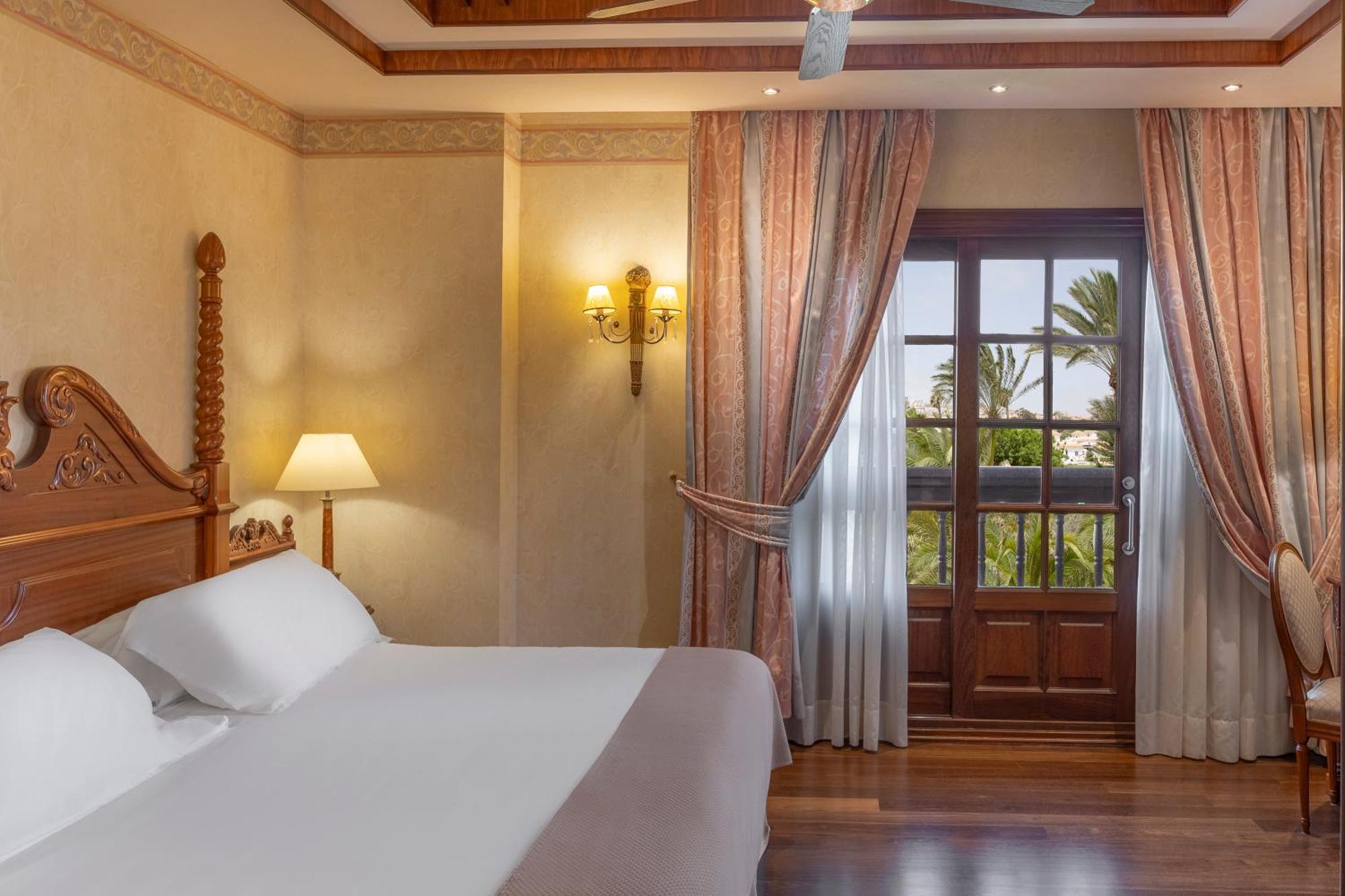 Elba Palace Golf Boutique Hotel - Adults Only Caleta De Fuste Exterior photo
